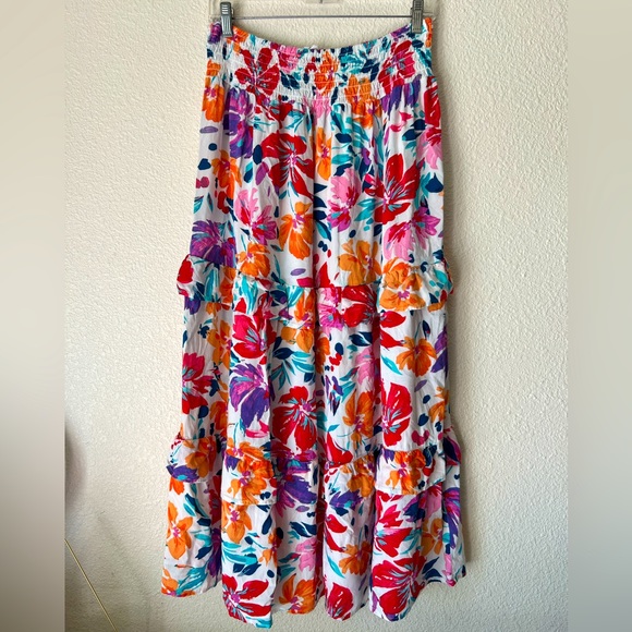 Tiered floral white skirt maxi Size 1 NWT - Picture 1 of 8